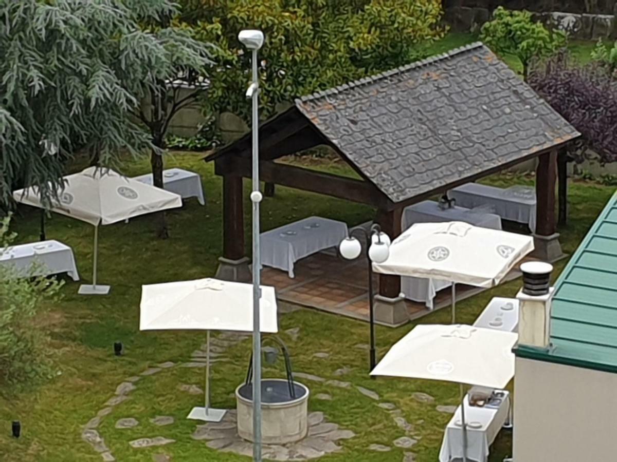 Coto Real Hotel Rabade Ngoại thất bức ảnh